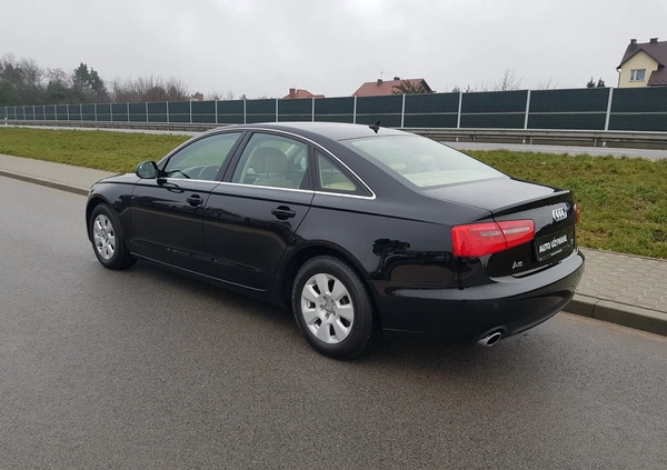 Audi A6 cena 73000 przebieg: 122000, rok produkcji 2013 z Borne Sulinowo małe 781